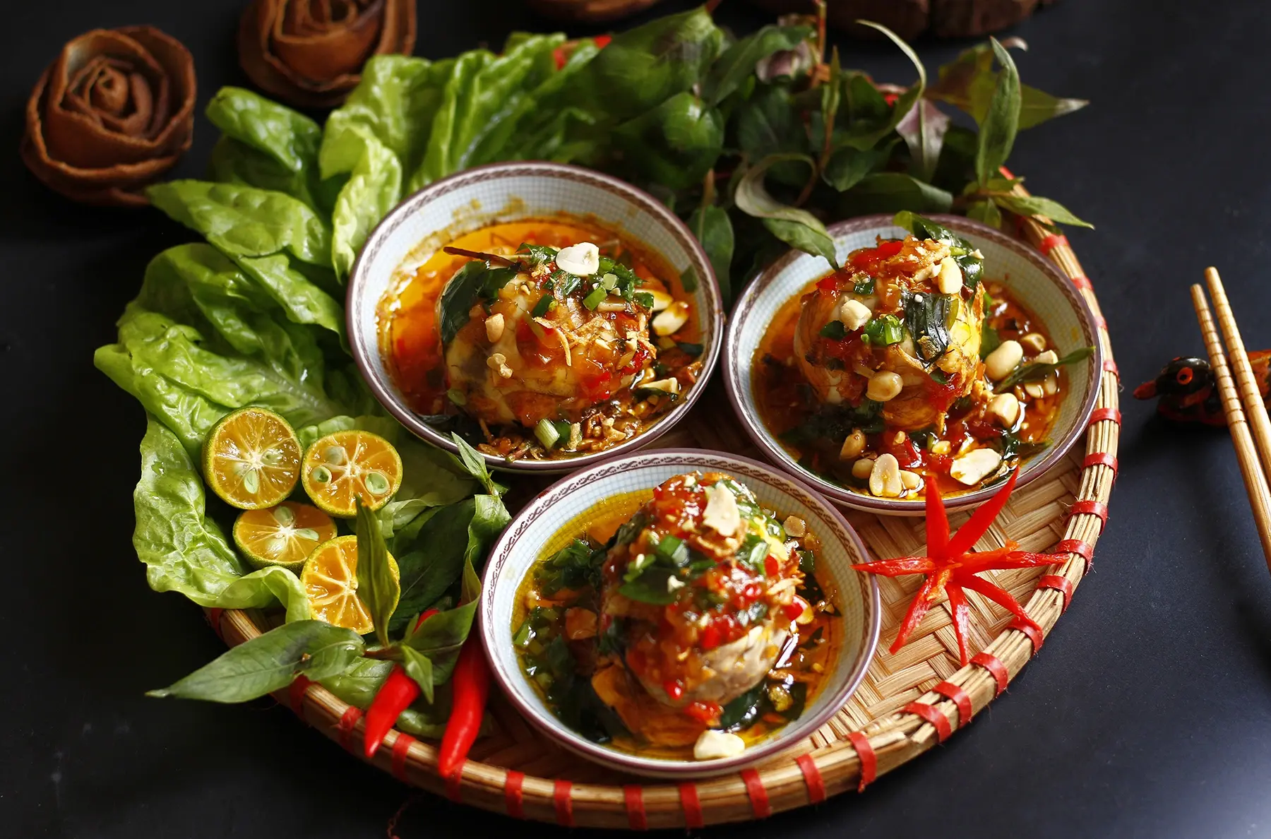 Trứng vịt lộn nướng muối ớt