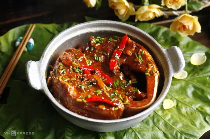 Cá bớp kho tộ kiểu miền Nam