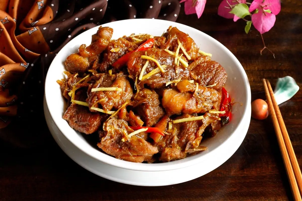 Vịt kho gừng