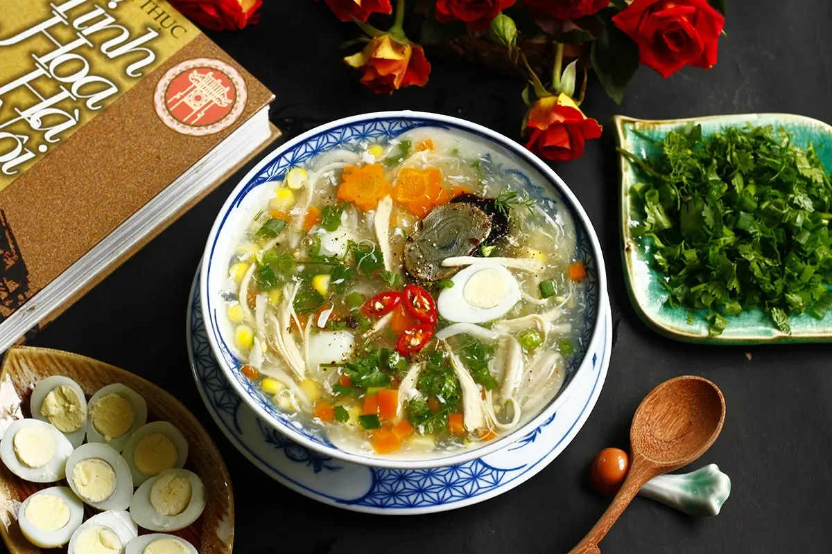 Súp gà ngô nấm thanh mát